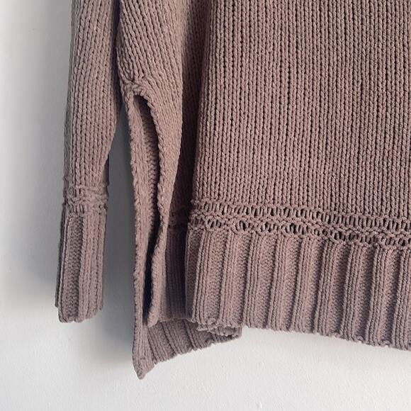 Aerie chenille drop shoulder oversized turtleneck knit sweater sz XS - Picture 3 of 6